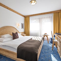Chasa Montana Hotel & Spa - Doppelzimmer ALpenrose
