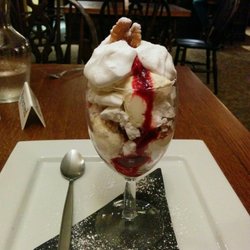 Bateman Arms - Eton mess dessert.