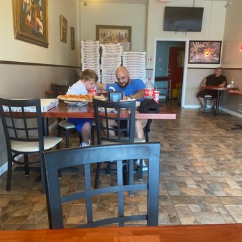 Knead A Pizza - Inside - Pizza Near Me - Homestead, Florida