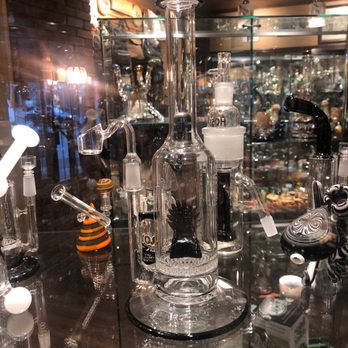 Friendly Stranger - Tobacco Shops Near Me - Toronto, Ontario