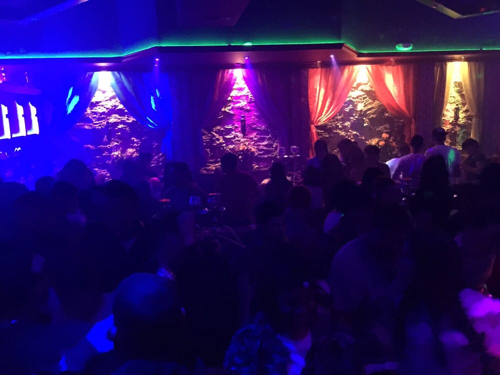 OASIS HOOKAH LOUNGE Updated September 2024 1907 White Plains Rd