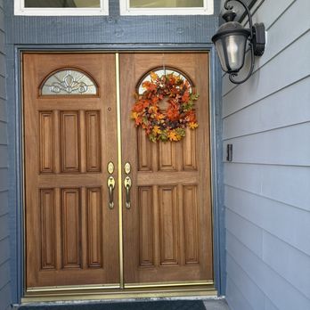 Finishes Pro - Another before picture -- protective coating is totally gone, and the color is badly faded - Refinishing Services Near Me Finishes Pro - Another before picture -- protective coating is totally gone, and the color is badly faded - Refinishing Services Near Me