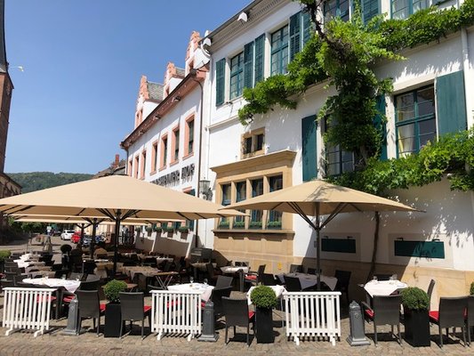Hotel Deidesheimer Hof by null