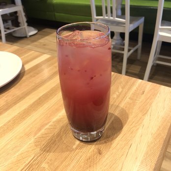 True Food Kitchen - Pomegranate Chia Limeade - New American Near Me - Oakbrook, Illinois