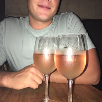 Freemans - Complimentary rosé - Breakfast & Brunch Near Me - New York, New York