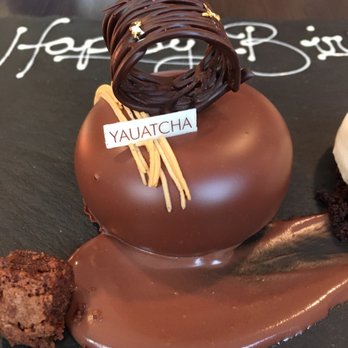 Yauatcha City - Chocolate pebble - Dim Sum Near Me - London, XGL