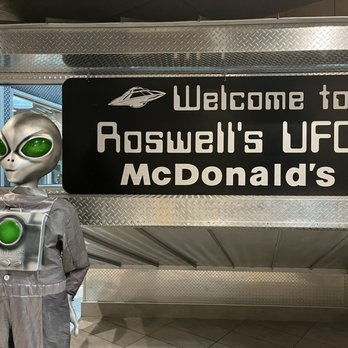 McDonald's - A welcoming alien. Thanks, alien! You can show me the UFO anytime! (As long as I don't get obduckted or something scary) - Burgers Near Me - Roswell, New Mexico