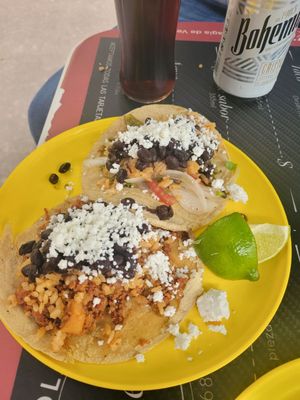 Tacos Hola El Güero by null