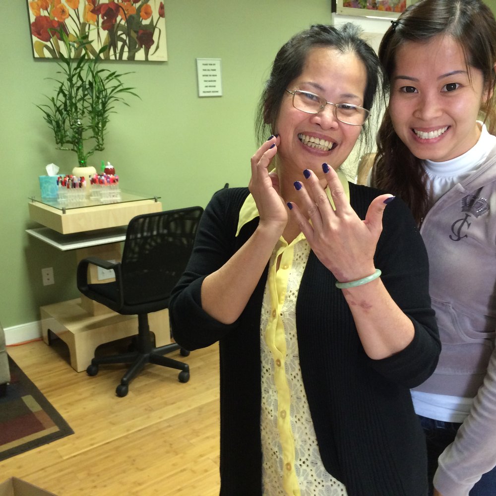 VIP Nails - These lovely ladies assisted me at VIP Nails. Note polish on the lady on left. It's the gel that changes color with temperature! - Nail Salons Near Me - Worcester, Massachusetts VIP Nails - These lovely ladies assisted me at VIP Nails. Note polish on the lady on left. It's the gel that changes color with temperature! - Nail Salons Near Me - Worcester, Massachusetts