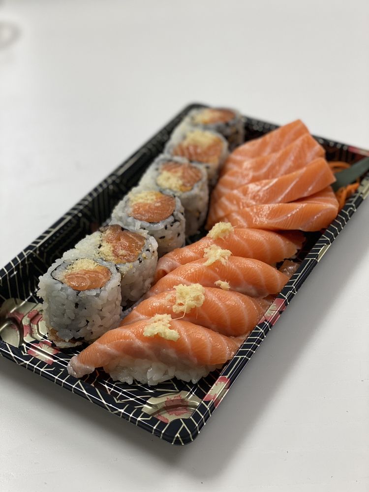 HIN SUSHI Updated October 2024 57 Photos 5661 Steeles Avenue E