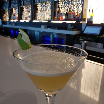 W XYZ Bar - Cocktail Bars Near Me - Doral, Florida