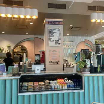 Paradeco Coffee Roasters - Clean and Modern and Well-Stocked - Coffee & Tea Near Me - St. Petersburg, Florida