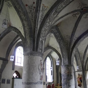 St. Heribert-kirche - Churches Near Me - Hallenberg, NW