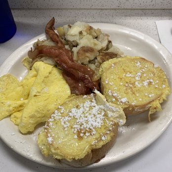 Water St Cafe - Statesman breakfast - Breakfast & Brunch Near Me - Geneva, New York