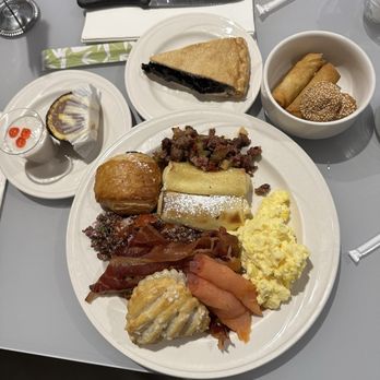 Market Place Buffet - Not a single thing on any of these plates tasted good enough to eat... in fact the cheese in those blintzes were soured :( - Buffets Near Me - Las Vegas, Nevada