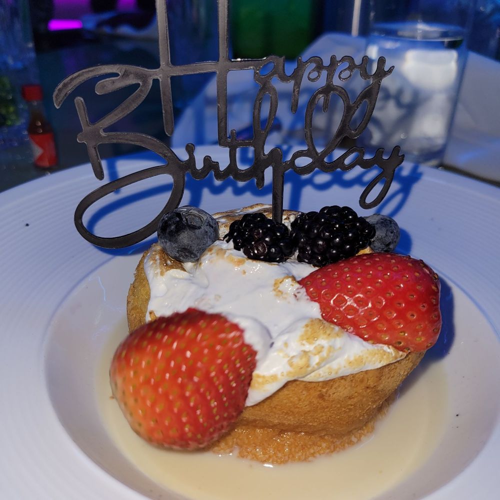 Don Coqui - Birthday cake - Latin American Near Me - Edgewater, New Jersey