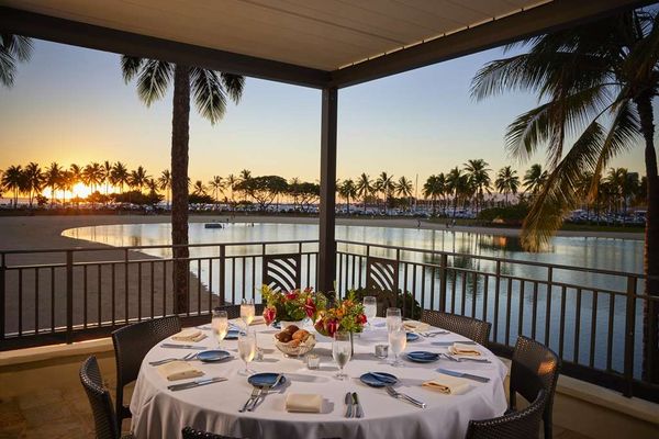 Hilton Hawaiian Village Waikiki Beach Resort by null