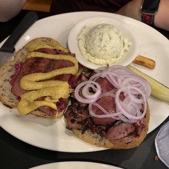 Perly's - Jewish Sailor - Delis Near Me - Richmond, Virginia