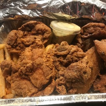 Ray's Chicken & Fish - Chicken combo 5/5 - Seafood Near Me - Sacramento, California Ray's Chicken & Fish - Chicken combo 5/5 - Seafood Near Me - Sacramento, California
