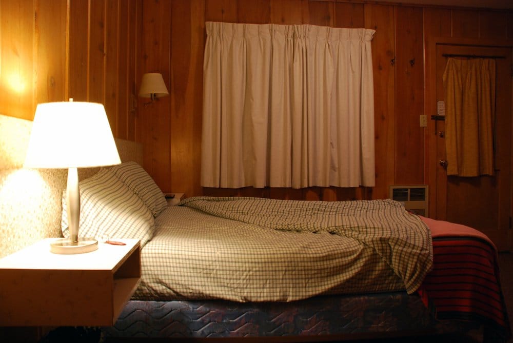 RED HILL MOTELCABINS Updated August 2024 19 Photos & 10 Reviews