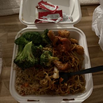 Panda Express - Where is the beef in the beef broccoli, need a refund - Chinese Near Me - Manteca, California
