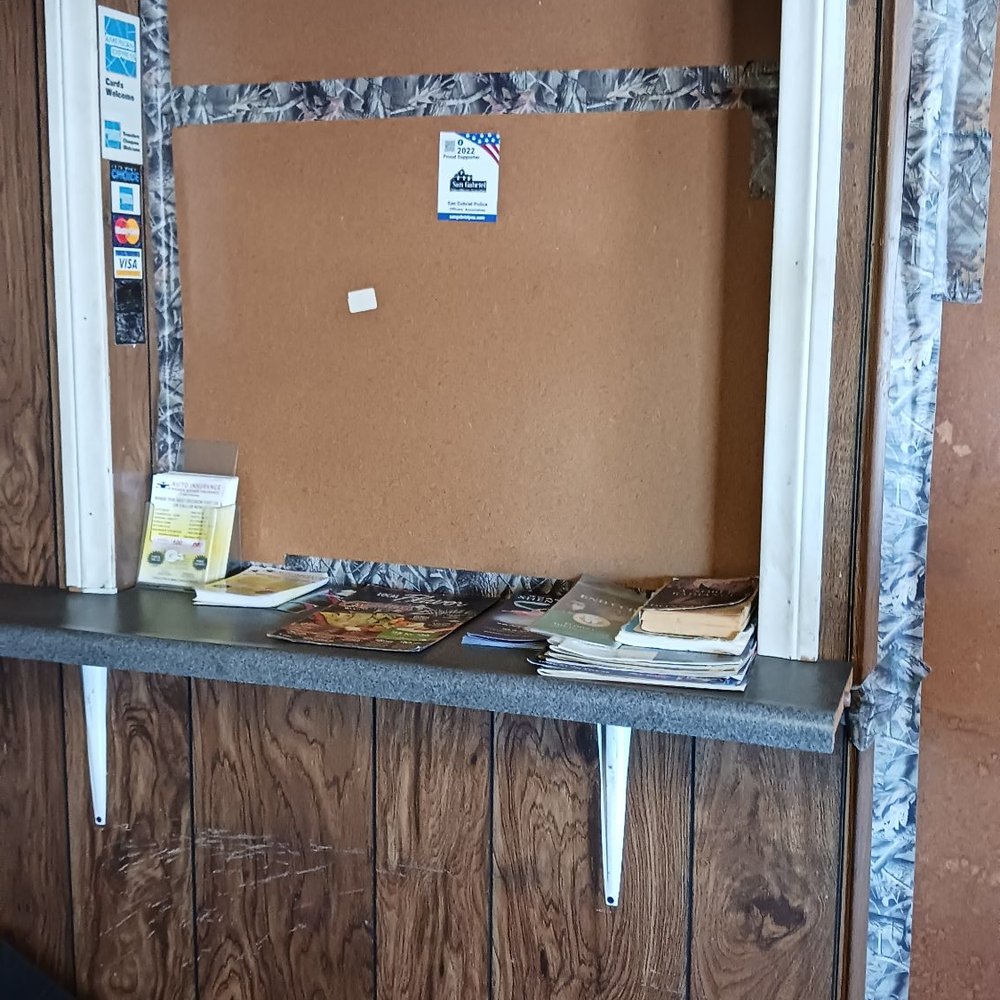 Las Tunas Smog Station - Waiting area - Smog Check Stations Near Me - San Gabriel, California