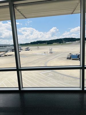 Birmingham-Shuttlesworth International Airport by null