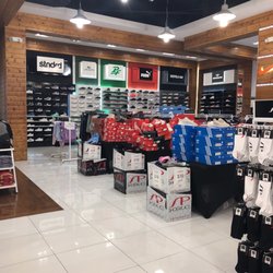 Shoe Palace