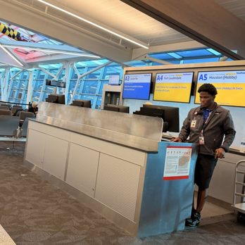 BWI Thurgood Marshall Airport - Concourse D - Airport Terminals Near Me - Baltimore, Maryland