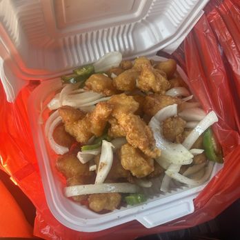 Lucky Express - Chinese Near Me - Oakland, California