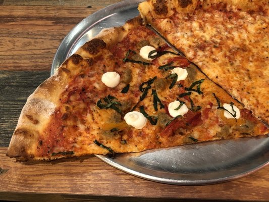 Parma's Pizzeria by null