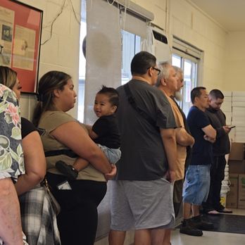 Hilo Lunch Shop - I was told that this line was shorter than normal - Japanese Near Me - Hilo, Hawaii