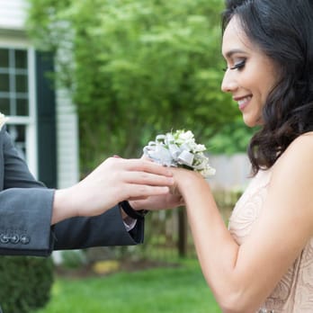 EZ Photography - Evelyn & Ross Prom 2016 - Session Photography Near Me EZ Photography - Evelyn & Ross Prom 2016 - Session Photography Near Me
