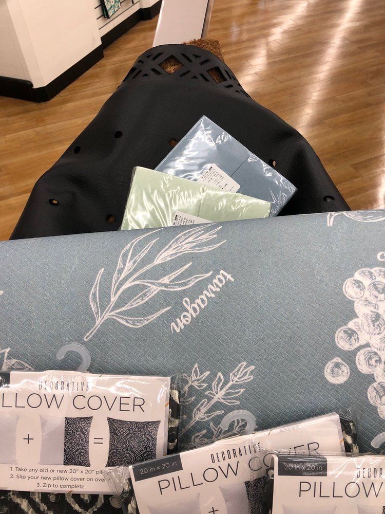 BED BATH & BEYOND Updated October 2024 22 Photos & 17 Reviews 500