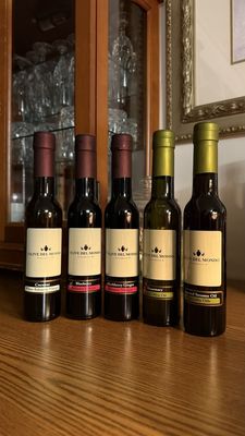 Olive del Mondo: Olive Oils, Vinegars & Vegan Mini Mart by null