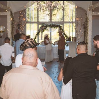 Weddings At Lakeside - Venues & Event Spaces Near Me - Shepherd, Texas