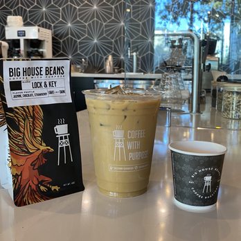 Sanaa Cafe - Free small bag of medium roast Guatemalan beans (while supplies last), oat milk golden chai latte, and sample of Nicaraguan drip - Cafes Near Me - Oakland, California Sanaa Cafe - Free small bag of medium roast Guatemalan beans (while supplies last), oat milk golden chai latte, and sample of Nicaraguan drip - Cafes Near Me - Oakland, California