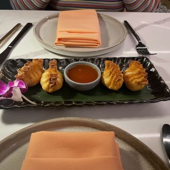 Nur Thai - Shrimp Rangoon - Thai Near Me - Astoria, New York