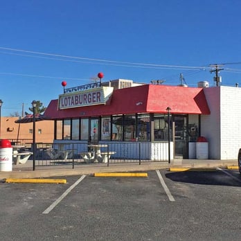 Blake's Lotaburger - storefront photo, looking northeast from White Sands Blvd - Burgers Near Me - Alamogordo, New Mexico Blake's Lotaburger - storefront photo, looking northeast from White Sands Blvd - Burgers Near Me - Alamogordo, New Mexico
