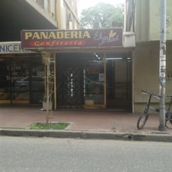 El Maná Cafetería y Confitería - El Maná