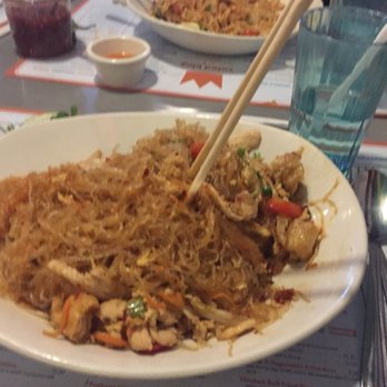 Salad King Restaurant - Thai Near Me - Toronto, Ontario Salad King Restaurant - Thai Near Me - Toronto, Ontario