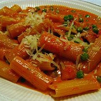 La Cucina - Rigatoni Christina - Italian Near Me - Denville, New Jersey