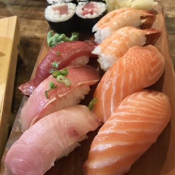 Musashi's - Dinner Sushi nigiri - Japanese Near Me - Bellevue, Washington