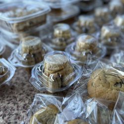 Bread&Table - Cookie lines with options for catering