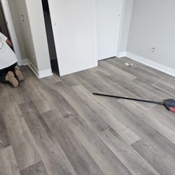 Shawn's Painting - Painting flooring and trim