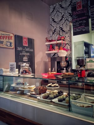 Mama's Bakery by null
