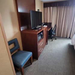 Holiday Inn Express Washington DC N-Silver Spring - Room entry