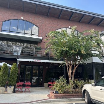 Tre Vele - Exterior - Italian Near Me - Sandy Springs, Georgia Tre Vele - Exterior - Italian Near Me - Sandy Springs, Georgia