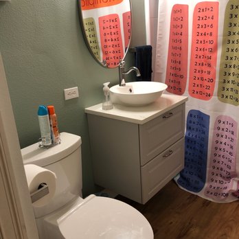 2JJMARTINEZREMODELINGLLC - Bathroom floor, toilet and vanity were replaced. Plus new paint. - Painters Near Me - Portland, Oregon