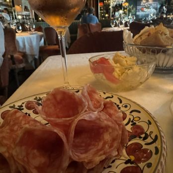 Carbone - House starters, bread and salami - New American Near Me - Miami Beach, Florida